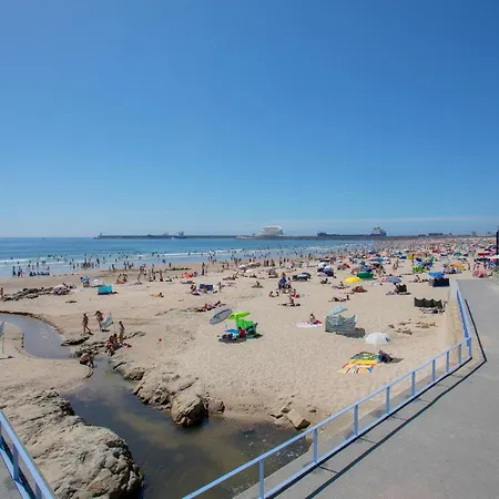 Liiiving In Matosinhos - Seaside Beach House